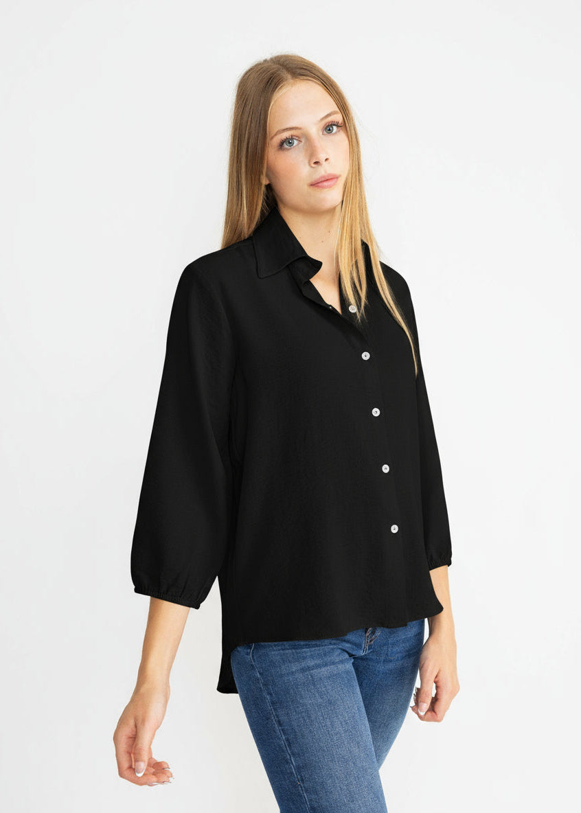 Yana K SASHA TOP airflo in light fabric, featuring a relaxed fit and elegant design, perfect for casual outings.