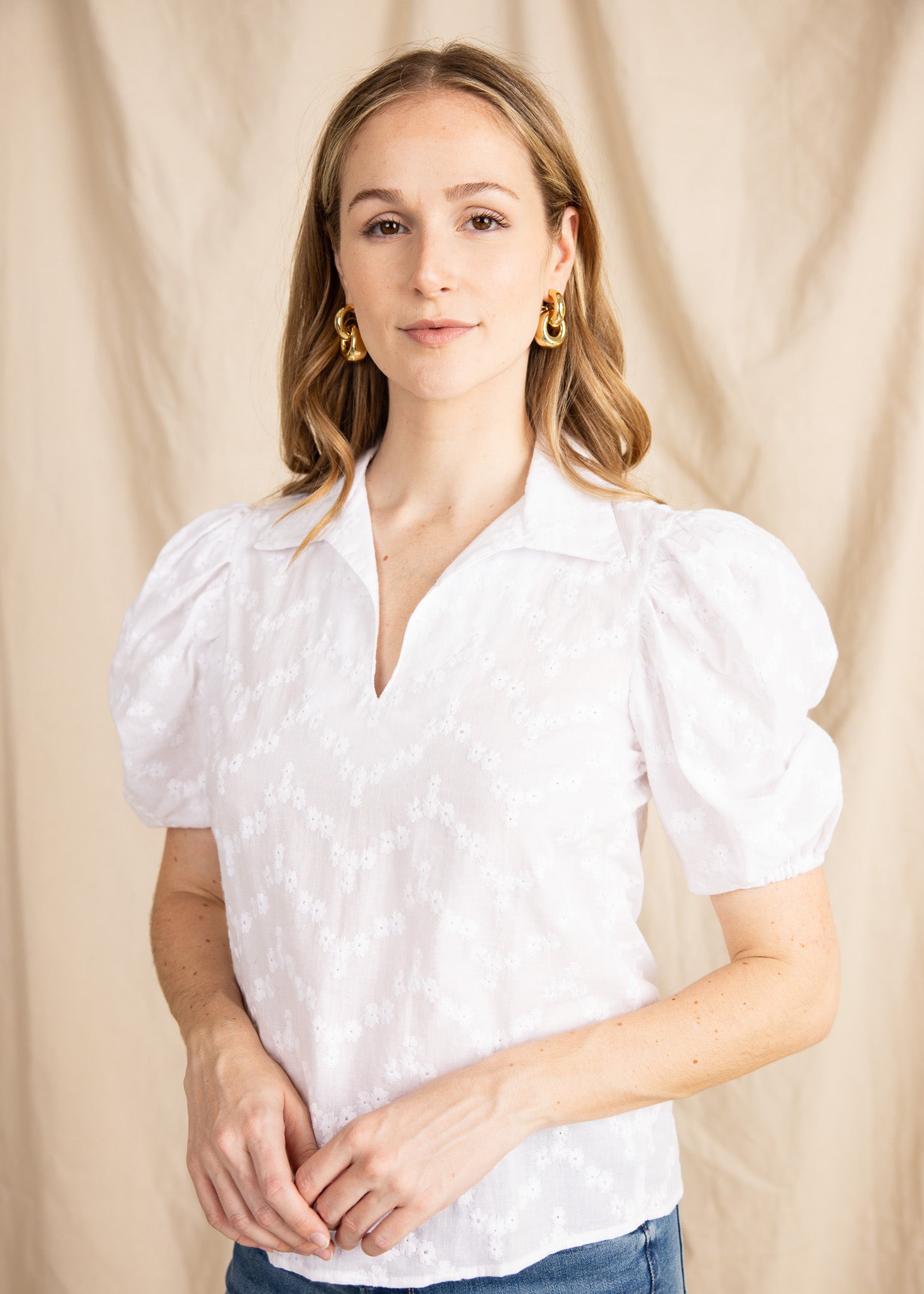 BEATRICE TOP eyelet