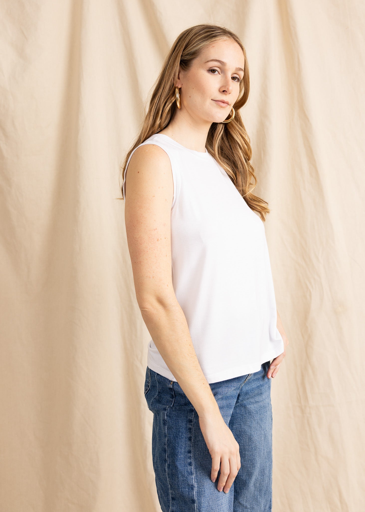PAYTON muscle tee top