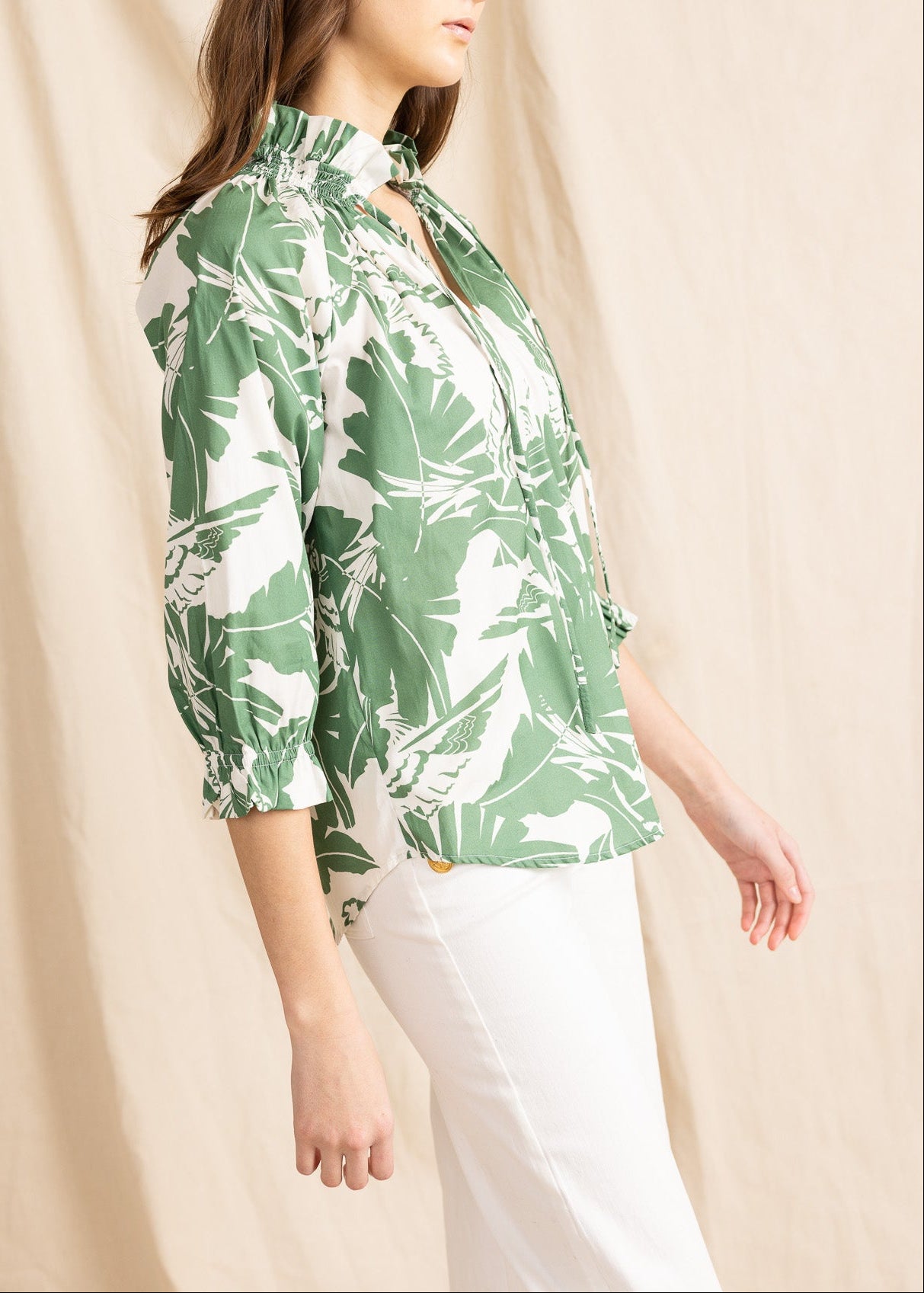 YanaK BELMONT blouse print featuring a vibrant floral design on a lightweight fabric, perfect for casual wear.