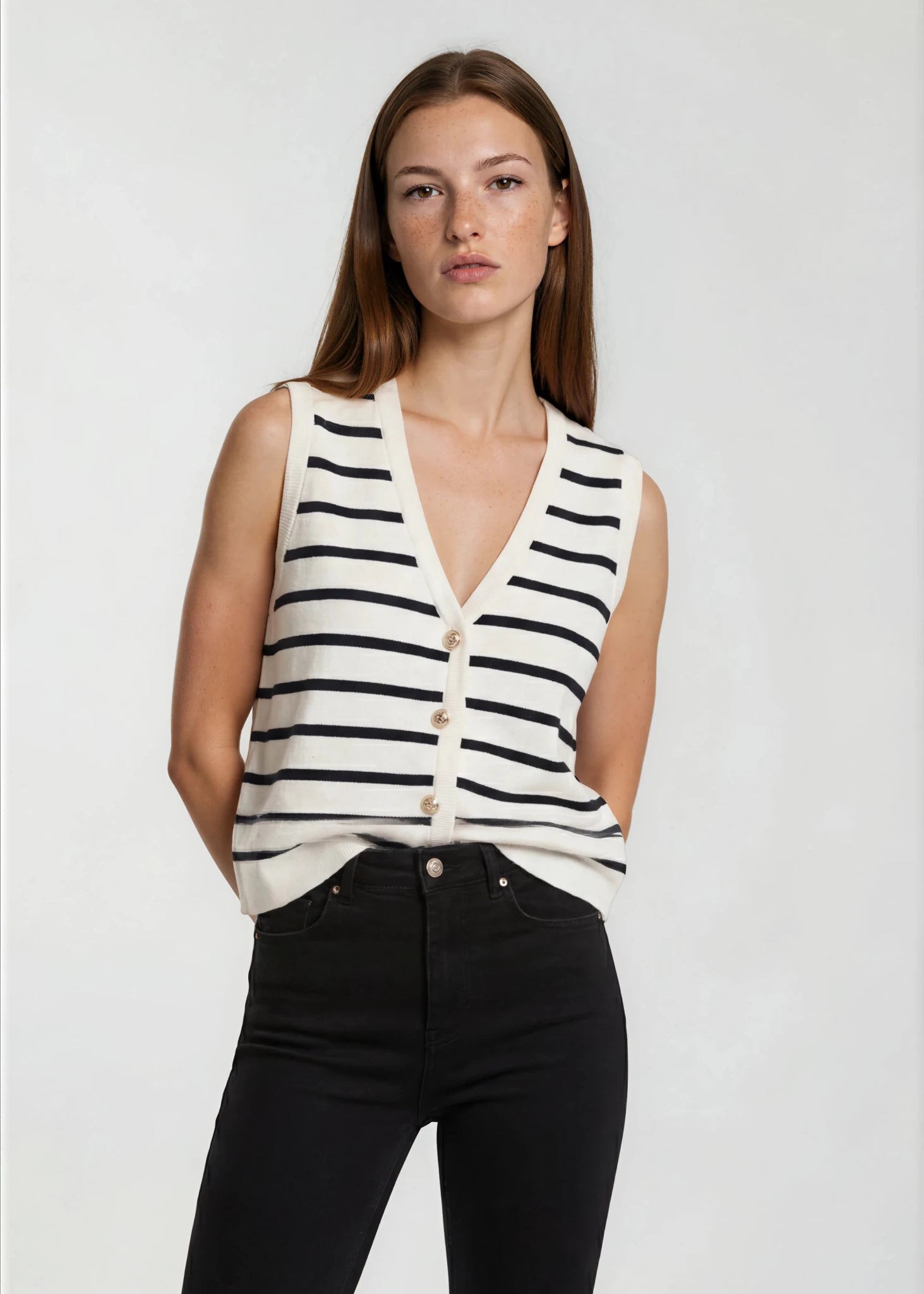 COVE sweater - Yana K Collective