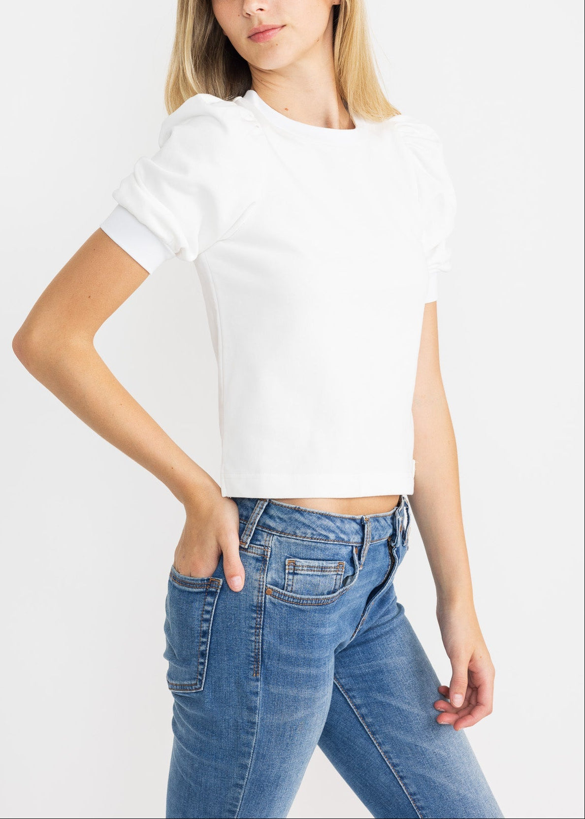 MATTEO sweater - Yana K Collective