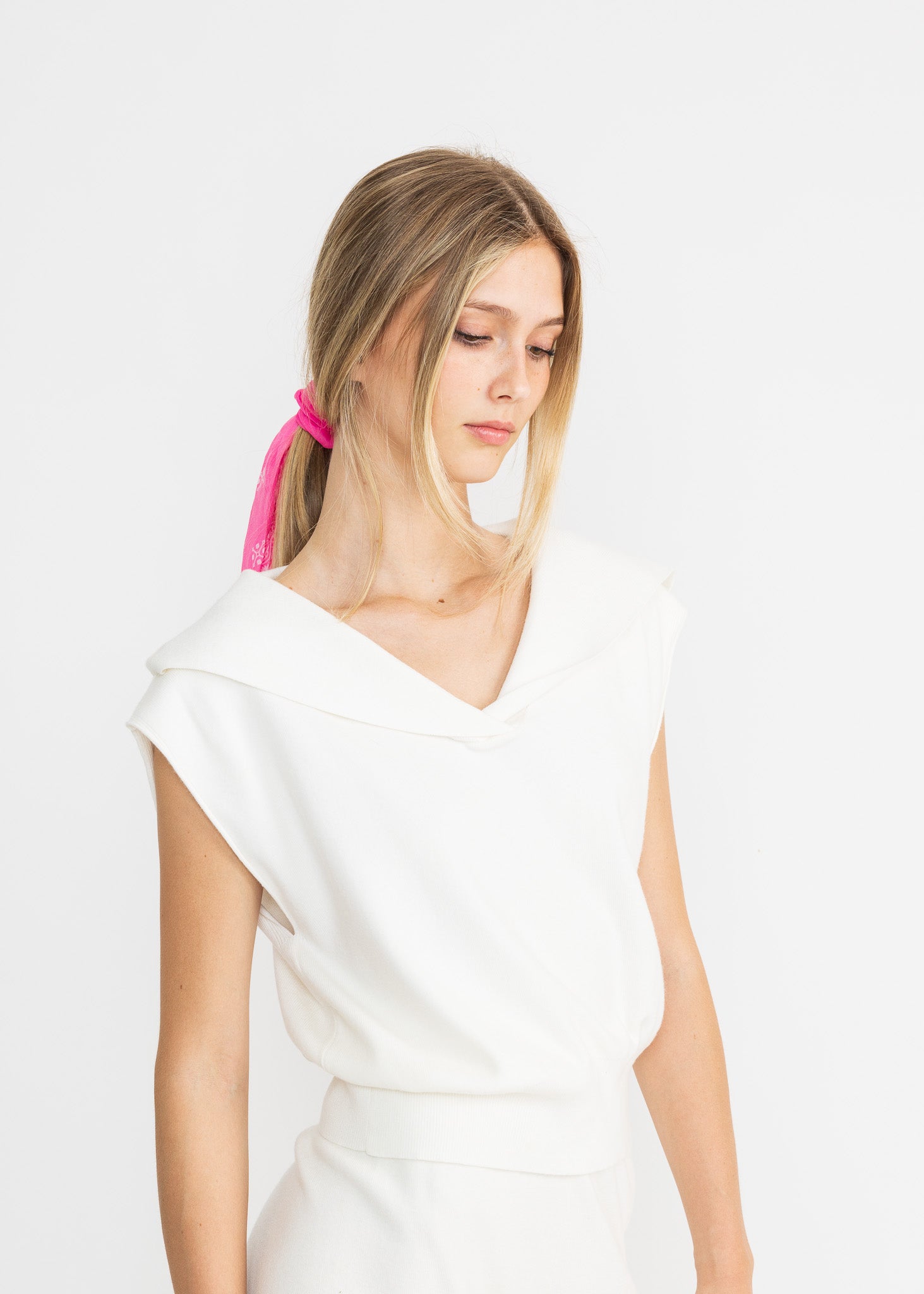 PAULINA SWEATER