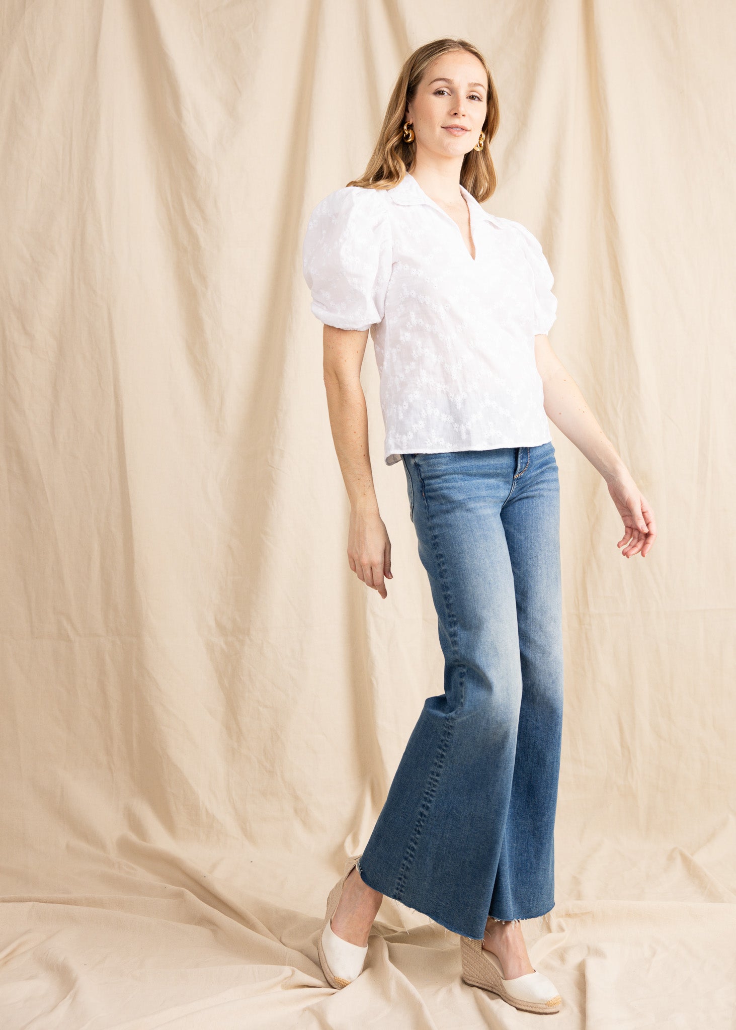 BEATRICE TOP eyelet