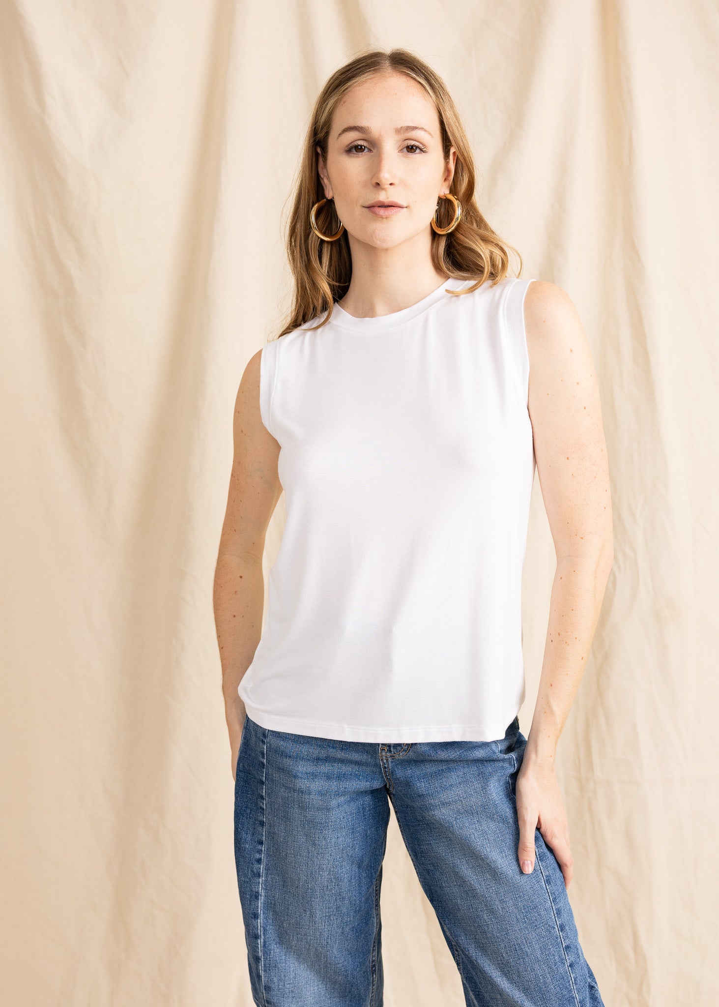 PAYTON muscle tee top