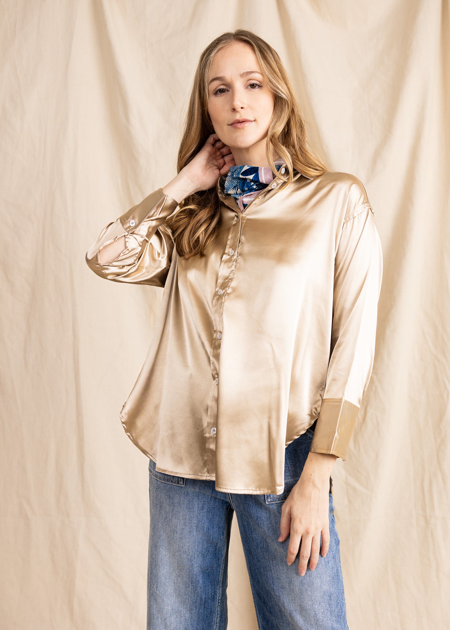 SERPA TOP silky satin