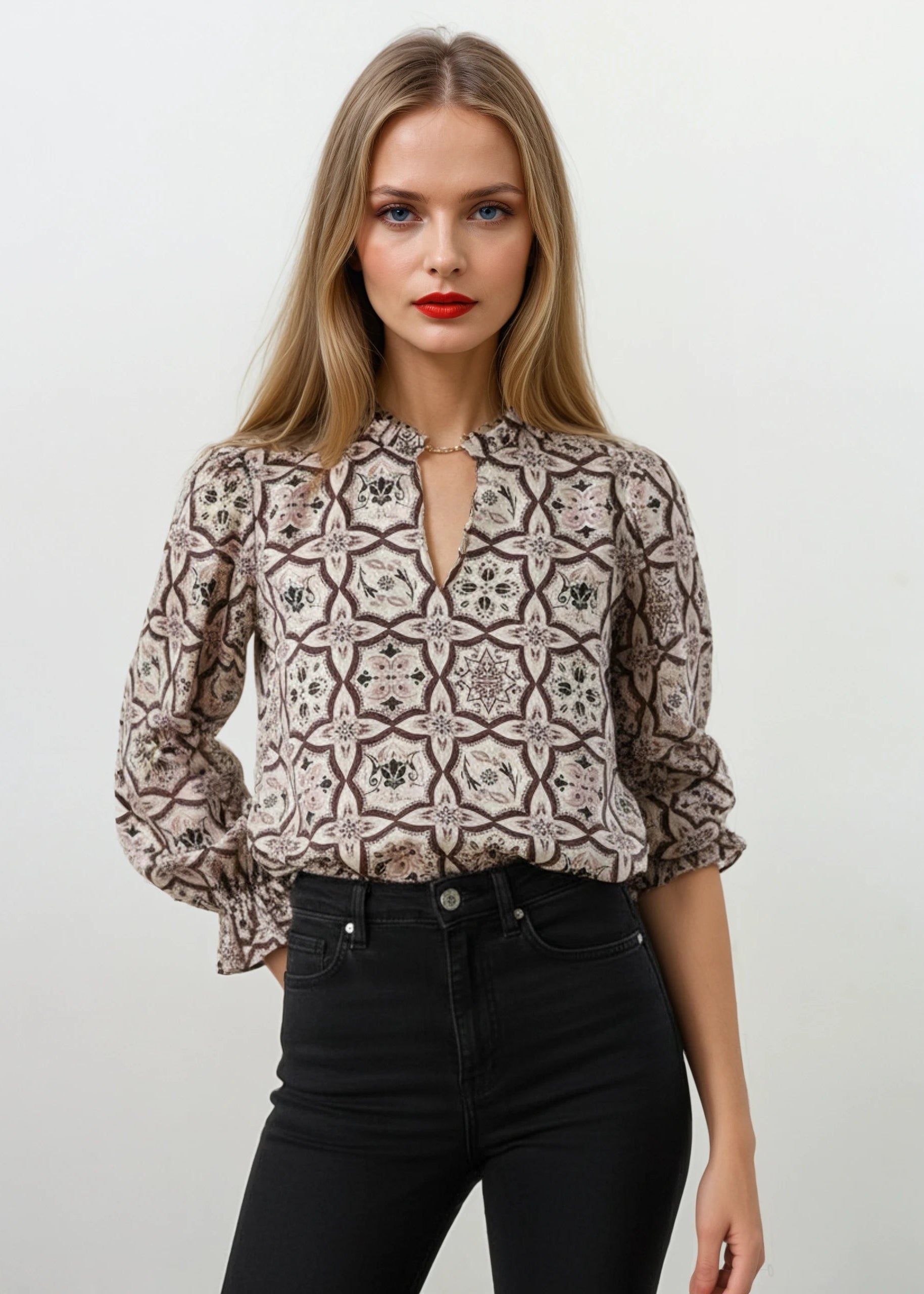 Yana K COLETTE top print featuring a colorful floral design and lightweight fabric, perfect for casual wear.
