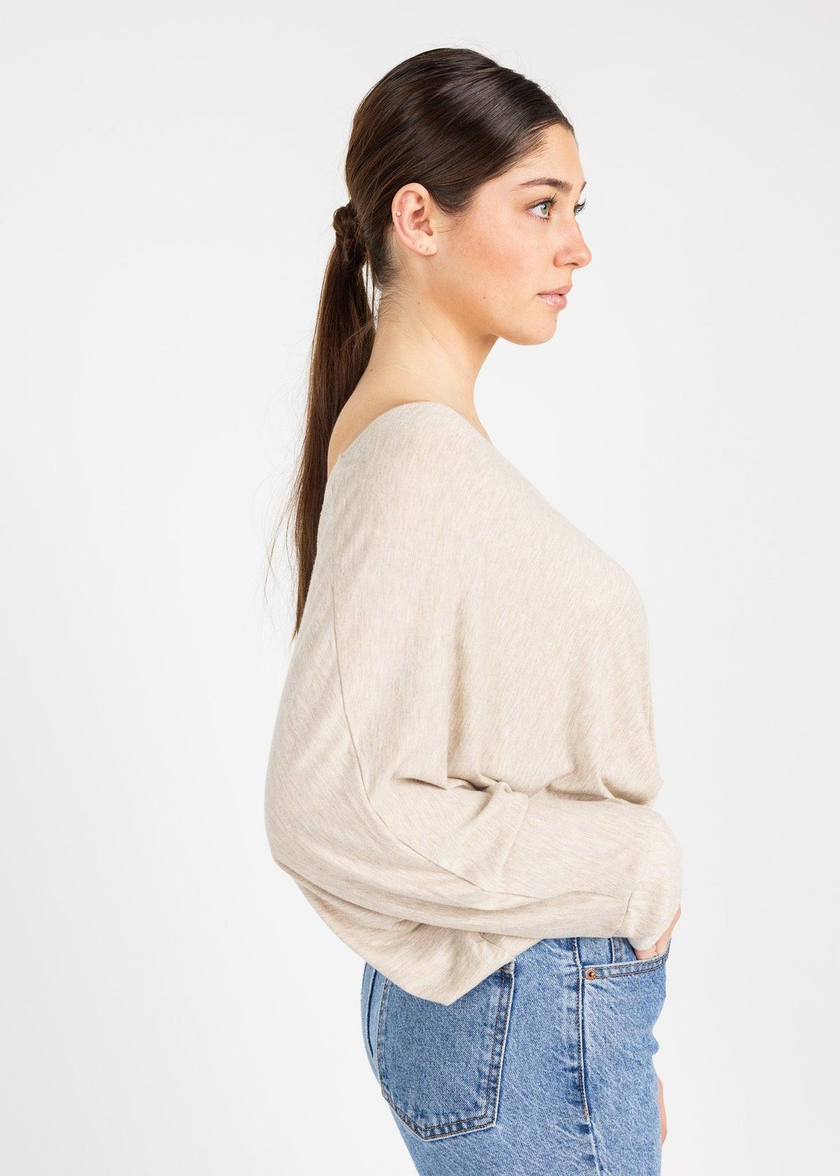 APPLE 3/4 SLV VNECK TOP - Yana K