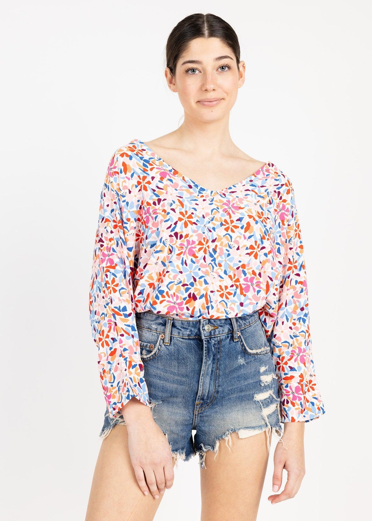 APPLE TOP 3/4 SLEEVE print - Yana K