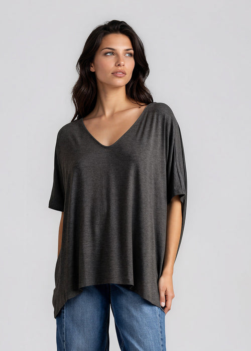 APPLE TOP SLEEVELESS vneck - Yana K Collective