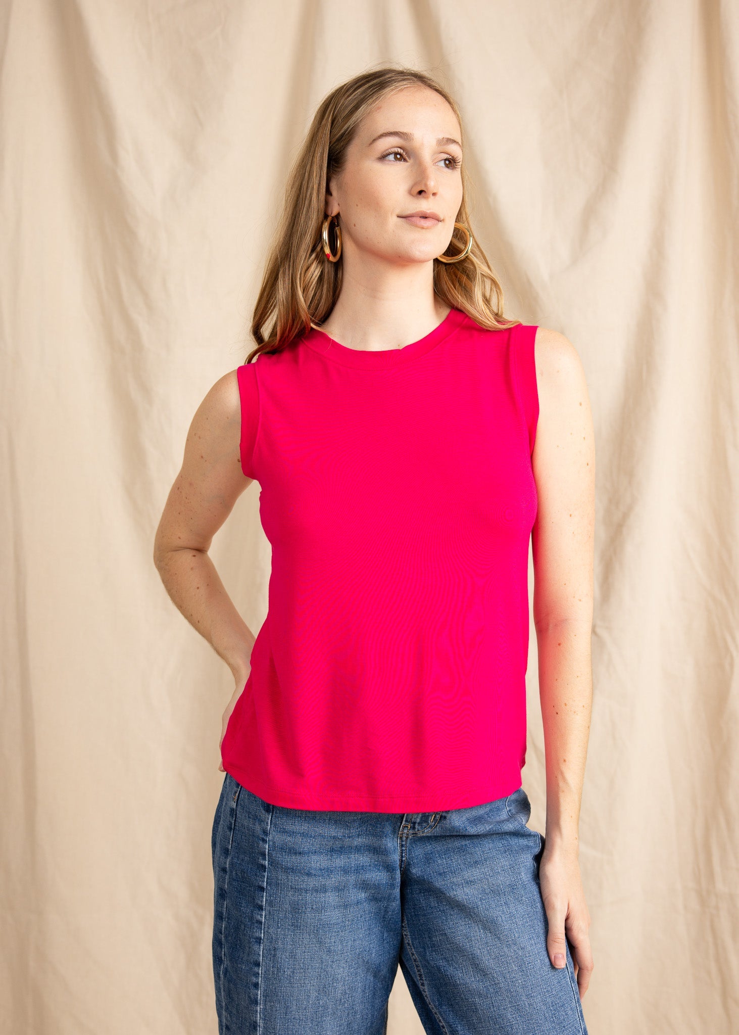 PAYTON muscle tee top - Yana K Collective