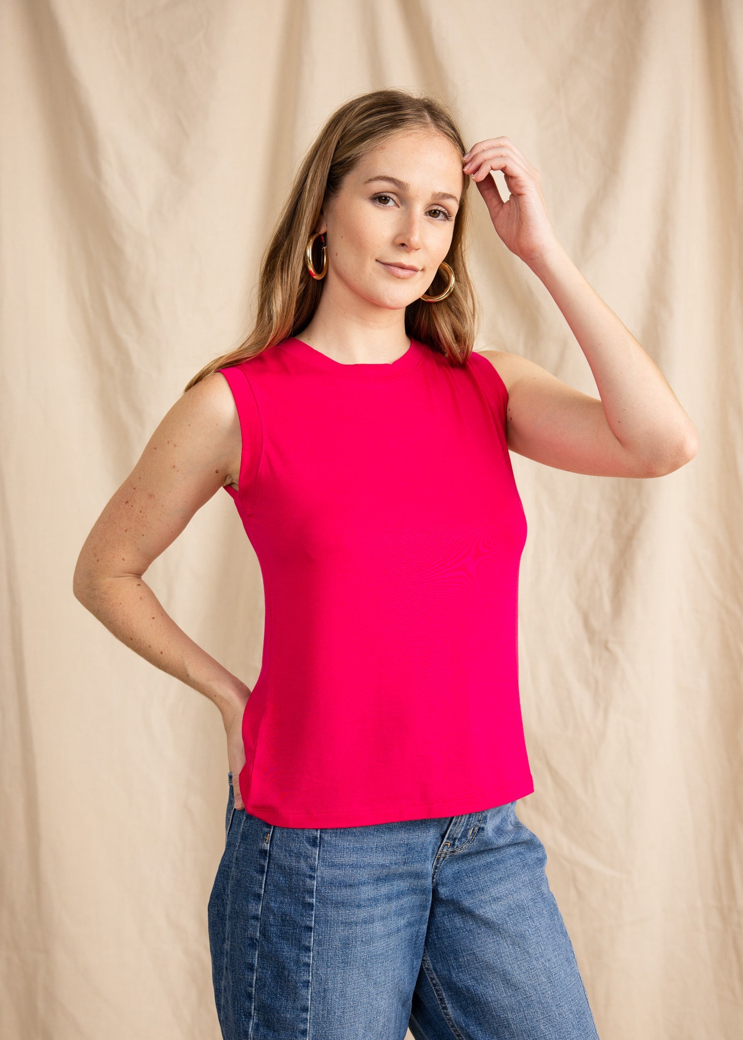 PAYTON muscle tee top - Yana K Collective