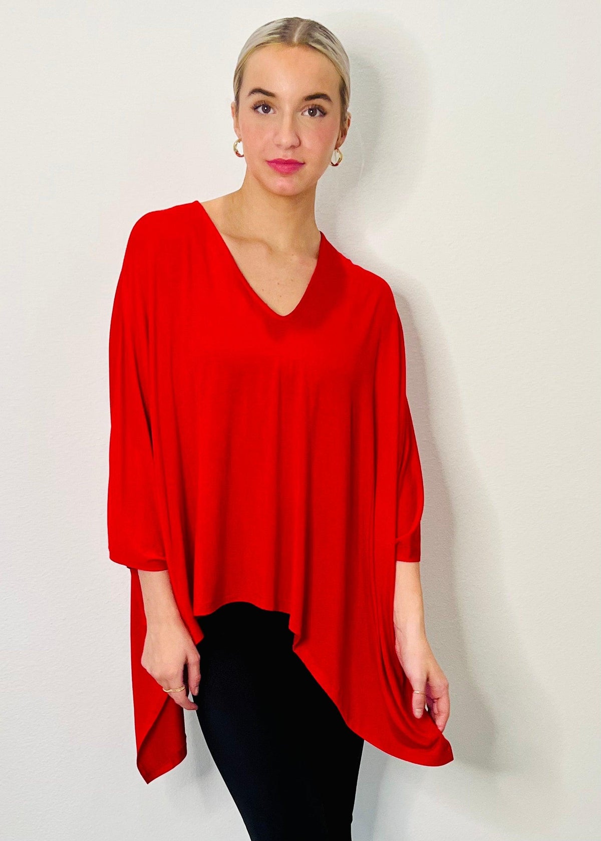 PONCHO DOUBLE EDGE VNECK TOP - Yana K