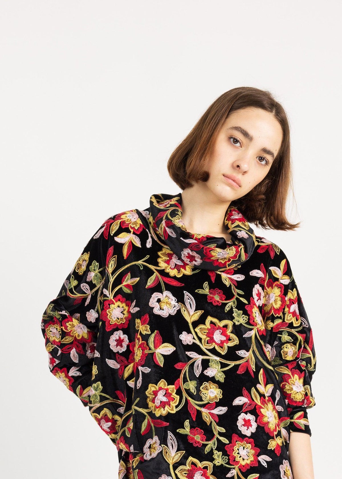 PORTLAND SWEATER velvet embroidered 0823